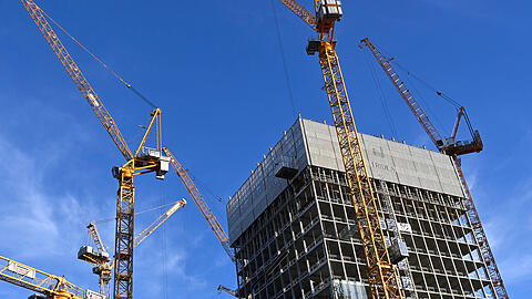 In M&uuml;nchen baut sich die Bayerische Versorgungskammer gerade eine neue Zentrale: In den USA hat sie sich mit Investitionen massiv verhoben.