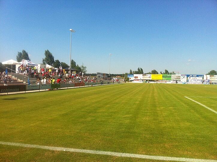 Der FC Bayern testet gegen den SV Seligenporten. Hier gibt's die ersten Bilder vom Spielfeld.