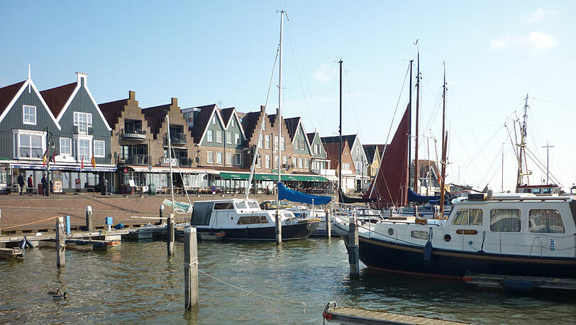 Volendam gehört zu den beliebtesten Touristenorten der Niederlande.