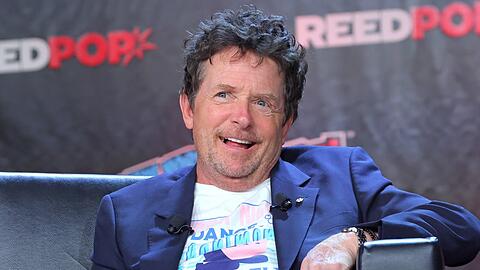 Michael J. Fox während einer emotionalen "Zurück in die Zukunft"-Reunion mit seinem Kollegen Christopher Lloyd vor wenigen Wochen.