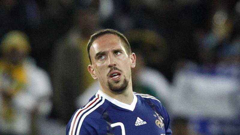 Nie wieder in blau? Franck Ribéry droht die Verbannung aus der Nationalmannschaft. Nie wieder in blau? Franck Ribéry droht die Verbannung aus der Nationalmannschaft.