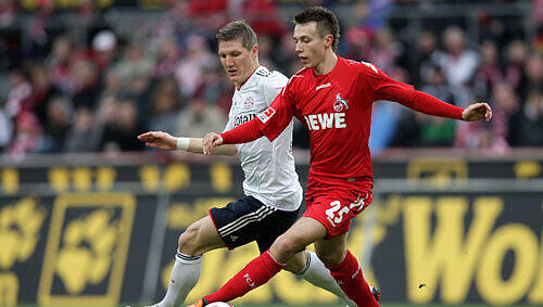 Als Spielgestalter hatte es Bastian Schweinsteiger beim FC Bayern, hier gegen Kölns Lukas Podolski, zuletzt schwer. Er spielt halt lieber etwas defensiver. Als Spielgestalter hatte es Bastian Schweinsteiger beim FC Bayern, hier gegen Kölns Lukas Podolski, zuletzt schwer. Er spielt halt lieber etwas defensiver.