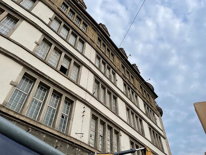 Weitere Bilder von der Karstadt-Baustelle.