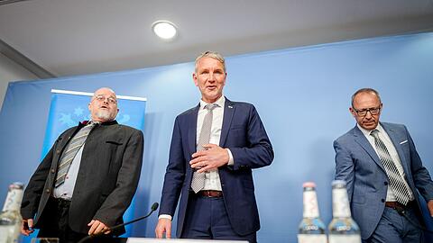 Höcke sieht Gutachten auch als wichtig für Rechtsstreit der Bundes-AfD.
