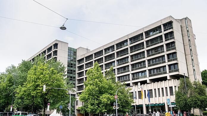 Blick auf das Gerichtsgebäude.