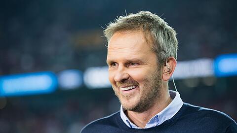 Sky-Experte Dietmar Hamann vor dem Spiel. Der frühere Nationalspieler sieht Manuel Neuers Interview-Aussagen kritisch.