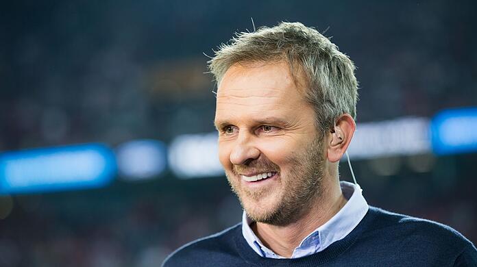 Sky-Experte Dietmar Hamann vor dem Spiel. Der frühere Nationalspieler sieht Manuel Neuers Interview-Aussagen kritisch.