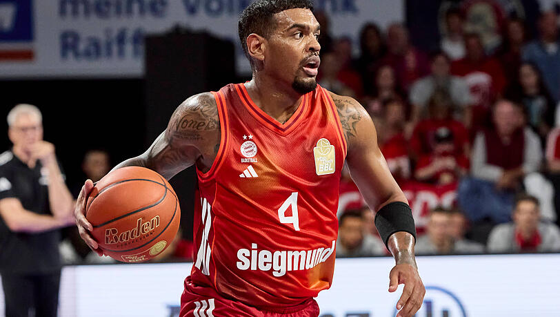 "Ich liebe die Organisation, die Leute. Es ist wie eine Frischzellenkur für mich": Neuzugang Xavier Rathan-Mayes gerät ins Schwärmen über den FC Bayern Basketball.