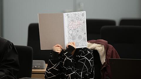 Susann E. ist wegen Unterst&uuml;tzung einer terroristischen Vereinigung angeklagt.