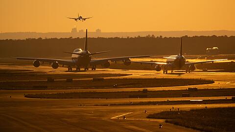 Erst fehlen Passagiere und bald auch Flugzeuge?
