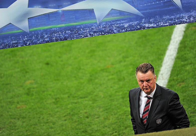 Bayern-Coach Louis van Gaal in der Allianz Arena beim Spiel gegen Inter Mailand
