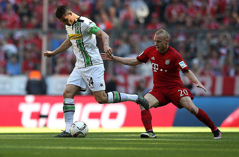 Sebastian Rode: Note 4. Kaum zu sehen, bis er Wendt rüde von den Beinen holte und Gelb sah (22.). Unauffälliger als Mittelfeld-Partner Kimmich, hat aber zuletzt auch kaum Spielpraxis bekommen.