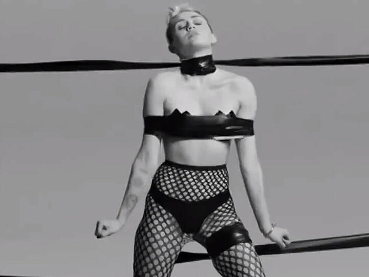 Miley Cyrus zeigt sich gerne einmal in eindeutigen Posen