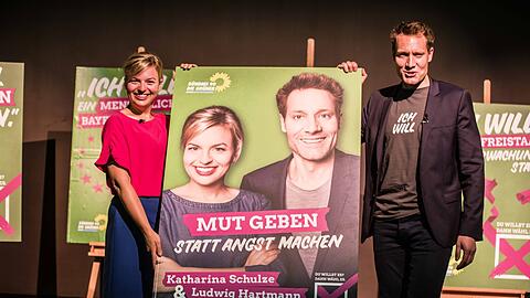 Diese beiden haben derzeit allen Grund, gut gelaunt zu sein: das grüne Spitzenduo Katharina Schulze und Ludwig Hartmann