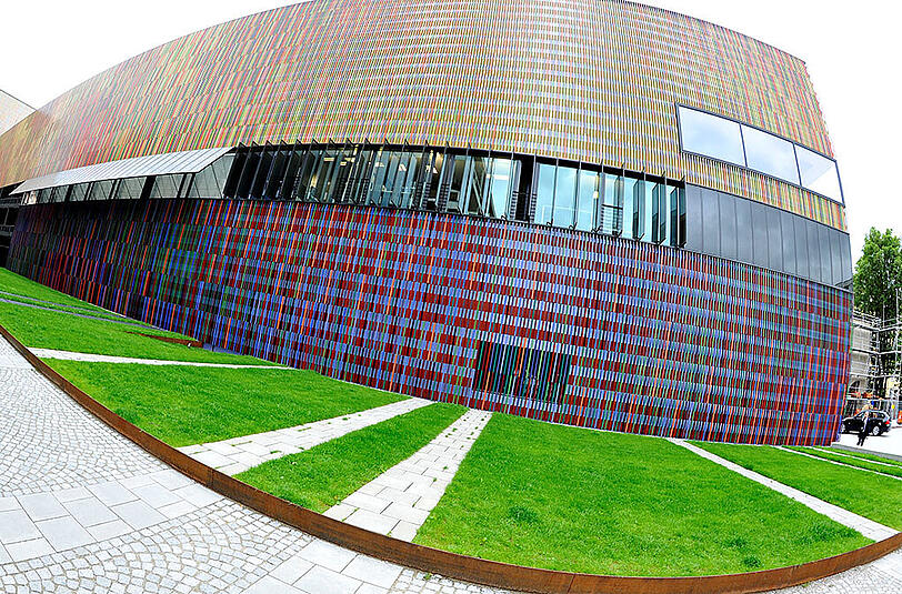 Der Bau des Museum Brandhorst in der Maxvorstadt musste sich starker Kritik durch den Obersten Rechnungshof aussetzen.