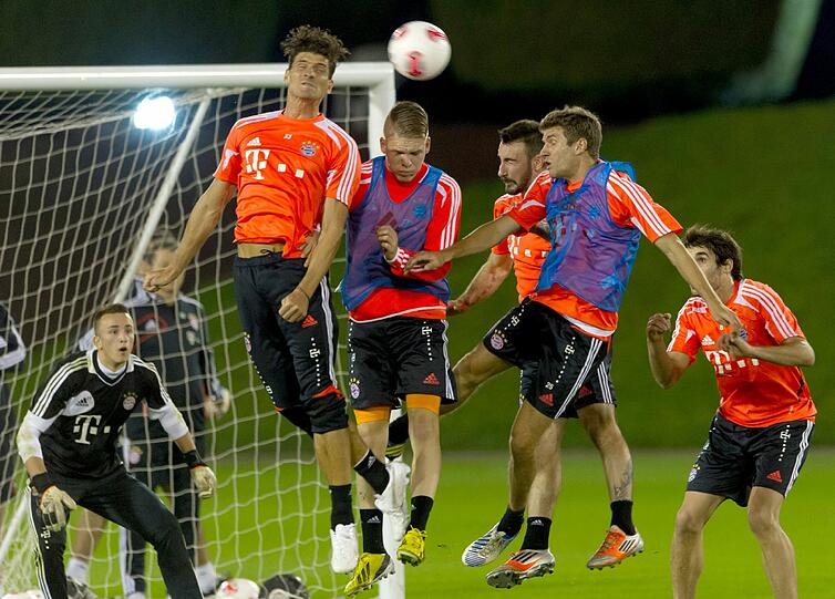 FC Bayern: Das erste Training in Doha - die Bilder - FC Bayern - Abendzeitung München