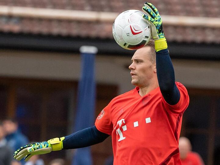 Torwart Manuel Neuer will mit dem FC Bayern wieder Meister werden.