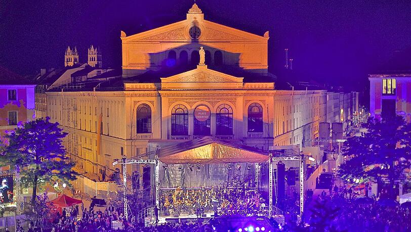 Das stimmungsvoll beleuchtete Gärtnerplatztheater beim Fest im vorigen Jahr. Das stimmungsvoll beleuchtete Gärtnerplatztheater beim Fest im vorigen Jahr.