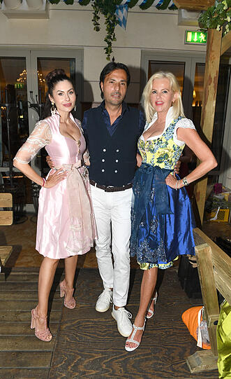 Jeanette Graf, Alessandro Morgan und Astrid Söll