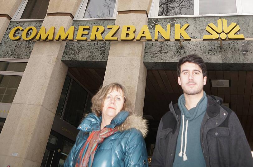 Evelyn Schamberger hat kein Konto mehr bei der Commerzbank &ndash; wegen ihres Sohnes Kerem?