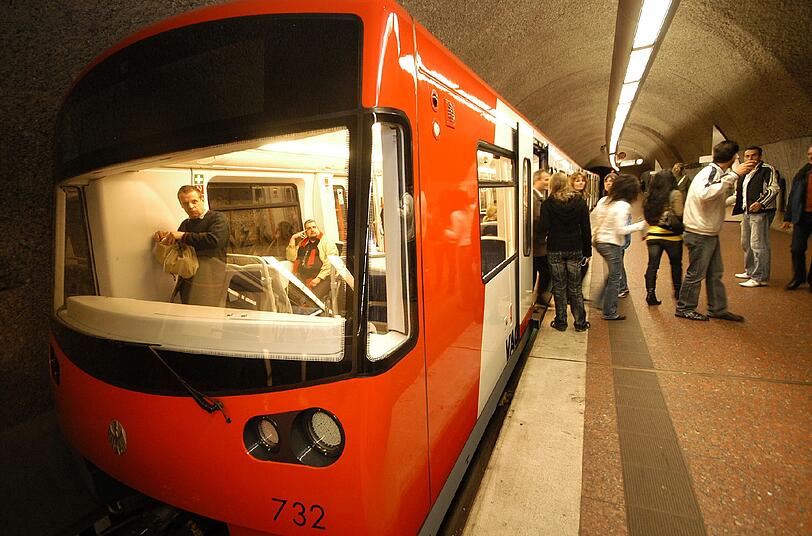 2,10 Euro &ndash; so viel kostet heuer noch die Einzelfahrt in Nürnberg. Bis 2015 wird der Preis schrittweise auf 2,70 Euro erhöht.