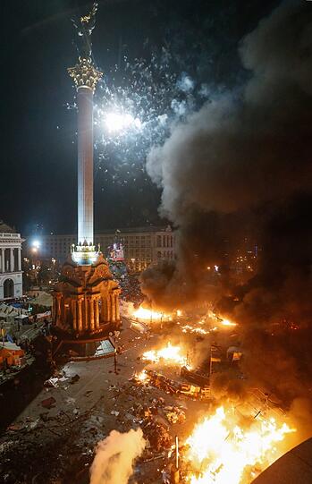 Blut, Feuer, Gewalt: Die Situation in Kiew ist in der Nacht weiter eskaliert. Die Bilder aus der Ukraine.