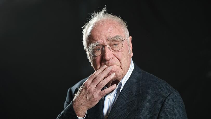 Der Schriftsteller Martin Walser. Der Schriftsteller Martin Walser.