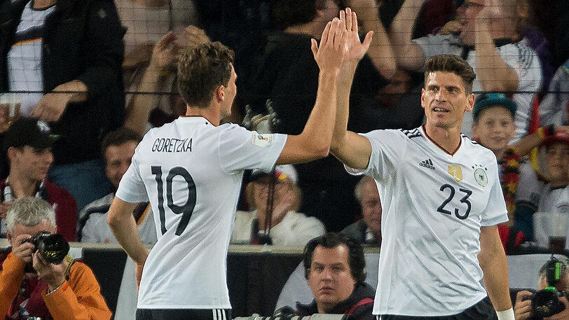 MARIO GOMEZ: NOTE 3 - Der nächste Schwaben-Joker, ersetzte nach 66 Minuten Werner.