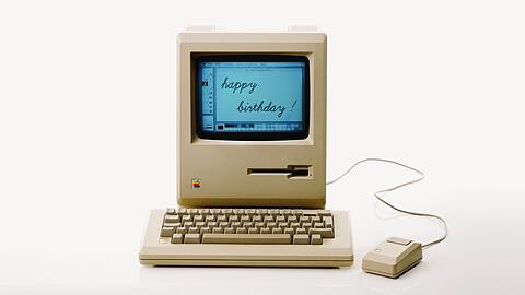 40 Jahre später sieht man dem Macintosh an, dass er aus einer anderen Ära stammt.