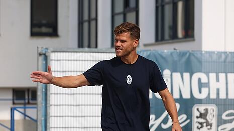 Zur&uuml;ck im Training: Am Montag hatte Florian Niederlechner bei der Einheit an der Gr&uuml;nwalder Stra&szlig;e 114 noch gefehlt.