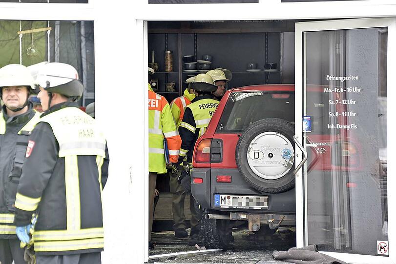 Ein 70-Jähriger verwandelte eine Bäckerei in Haar kurzerhand zu einem Drive In.