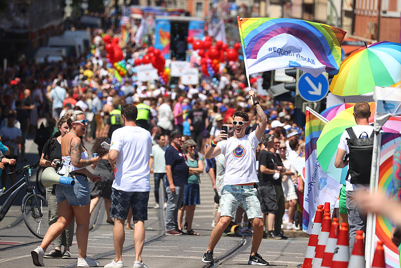 Bunte Parade in München: Die Bilder vom Christopher Street Day 2022.
