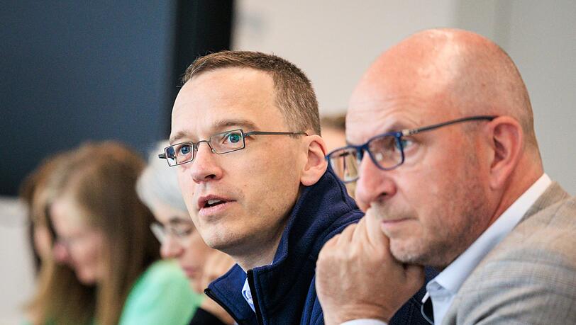 Nach der Generalsanierung zwischen Frankfurt und Mannheim leitet Julian Fassing (li) nun auch die Generalsanierung zwischen Berlin und Hamburg.