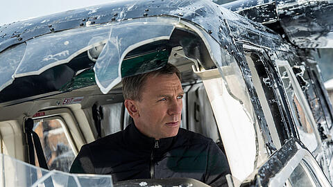 Wird Daniel Craig alias James Bond die königlichen Hoheiten bei der Weltpremiere von "Spectre" überzeugen?
