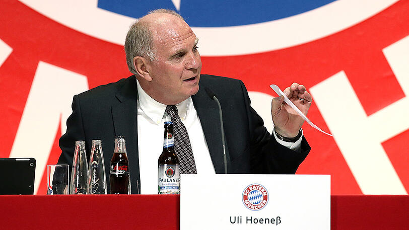 Comeback auf der großen Bayern-Bühne: Präsident und Aufsichtsratschef Uli Hoeneß.
