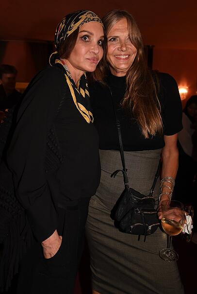 Ob sich Nicole Belstler-Boettcher für eine mögliche Dschungelcamp-Teilnahme Tipps bei Ex-Kandidatin Anouschka Renzi holt? Ob sich Nicole Belstler-Boettcher für eine mögliche Dschungelcamp-Teilnahme Tipps bei Ex-Kandidatin Anouschka Renzi holt?