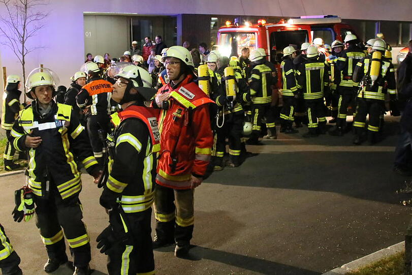 Der Altarraum und die Sakristei der katholischen Pfarrkirche St. Peter in Wörth ist am Ostersonntag durch ein Feuer zerstört worden.