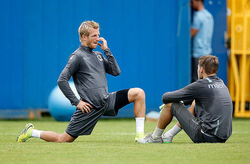 Musste das Donnerstagstraining abbrechen: 1860-Kapitän Stefan Aigner.