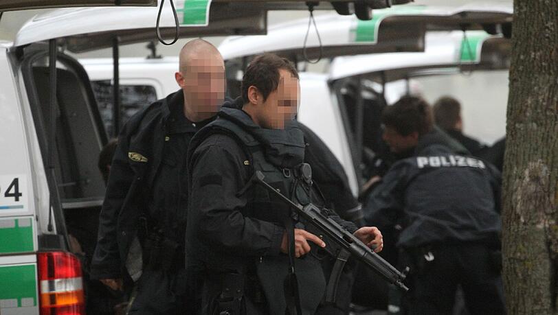 SEK-Einsatz der Polizei (Symbolbild) SEK-Einsatz der Polizei (Symbolbild)
