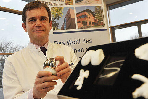 Neuer Chef der Nürnberger Erler-Orthopädie: Dr. Jens Anders, Spezialist für Schulter- und Knie-Erkrankungen.