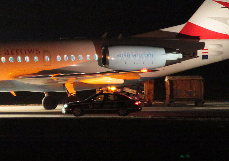 Die Fokker 70 nach der Notlandung