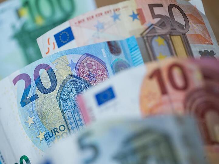 Rom muss erneut Hunderte Millionen Euro in die Rettung einer Krisenbank stecken.