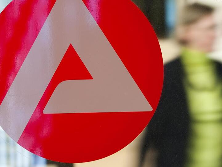 Konjunkturforscher rechnen 2020 mit mehr Arbeitslosen.