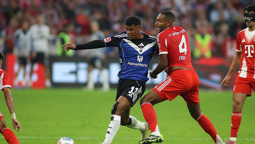 Muss sich erst noch als Abwehrboss einfinden: Jonathan Tah.