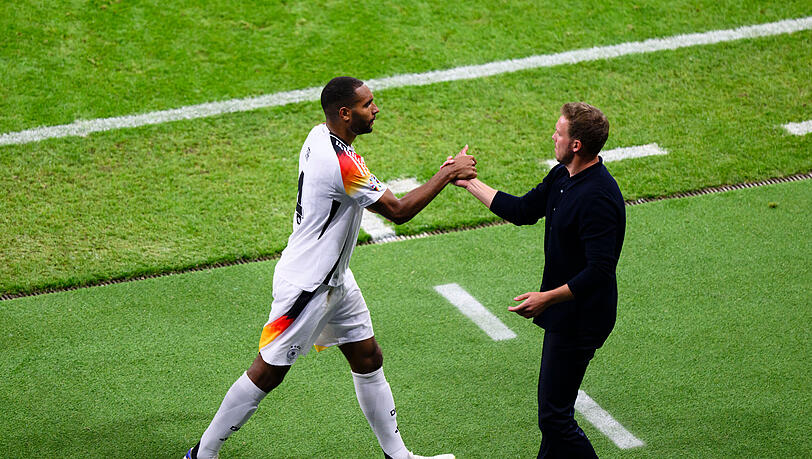 Muss im Achtelfinale auf Innenverteidiger Jonathan Tah verzichten: Bundestrainer Julian Nagelsmann.