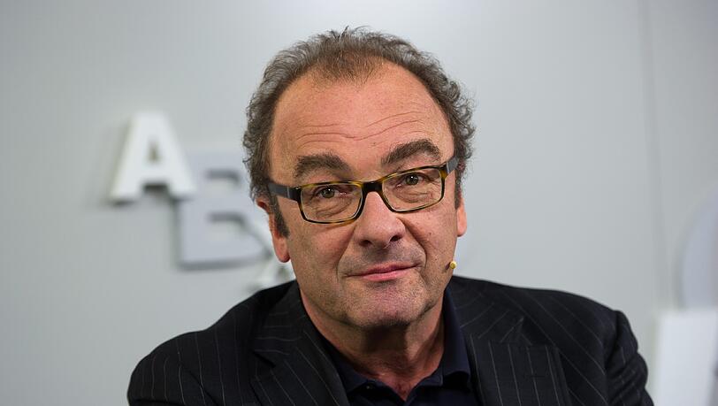 Der österreichische Schriftsteller Robert Menasse. Der österreichische Schriftsteller Robert Menasse.