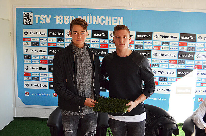 Zeigten Eigeninitiative: die beiden Junglöwen (v.l.) Alex Fuchs und Lukas Aigner.