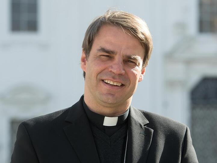 Der Passauer Bischof Stefan Oster. Foto: Armin Weigel/Archiv