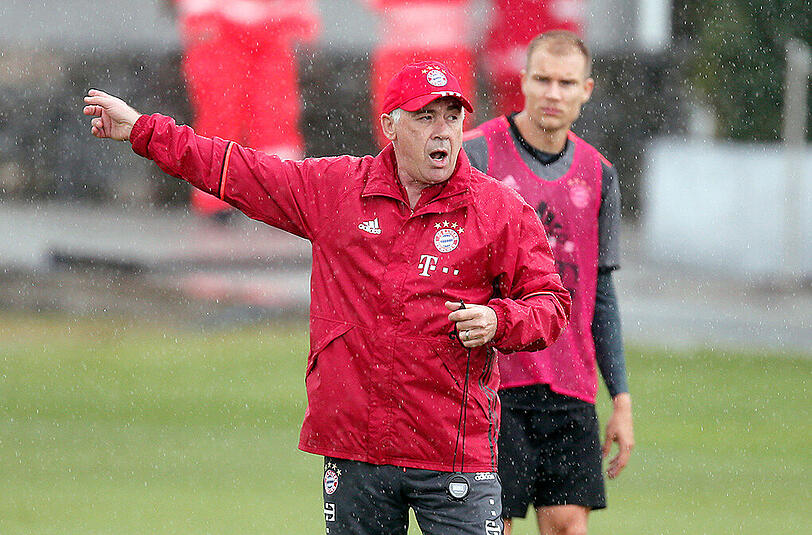 Weitere Bilder von der öffentlichen Trainingseinheit an der Säbener Straße.