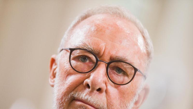 Der Künstler Gerhard Richter lebt derzeit wie die meisten alten Menschen isoliert. Der Künstler Gerhard Richter lebt derzeit wie die meisten alten Menschen isoliert.